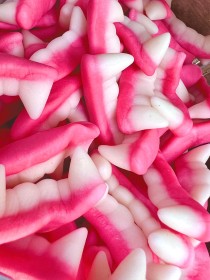 كاندي - جــــوم