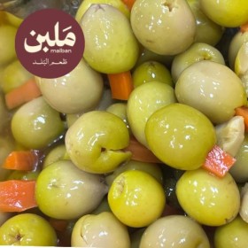 زيتون محشي بالجزر